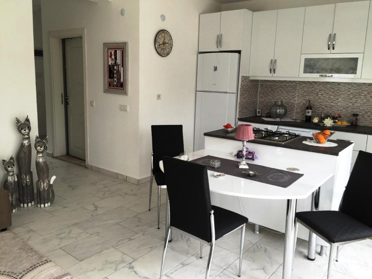 Belka Golf Residence Deluxe Apt Poolside באלאק מראה חיצוני תמונה